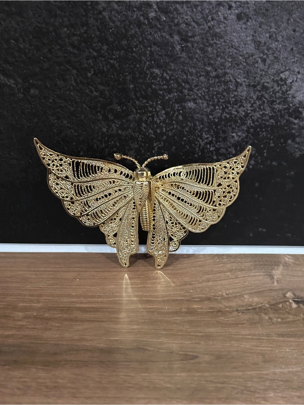 Vintage Gold Tone Metal Filigree Butterfly Brooch Pin Retro Antique Grannycore